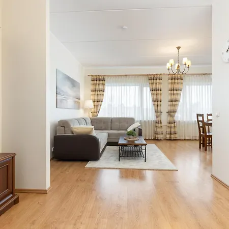 Cosy Next To Kadriorg Park *