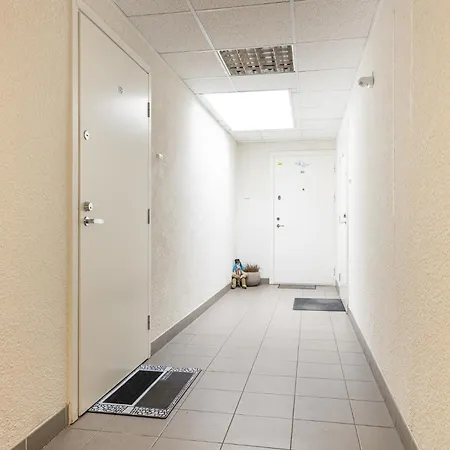 Апартаменты Cosy Next To Kadriorg Park *