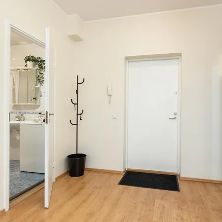 Cosy Next To Kadriorg Park *