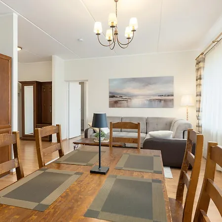 Апартаменти Cosy Next To Kadriorg Park
