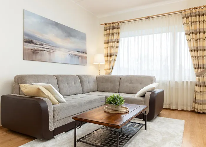 Cosy Next To Kadriorg Park