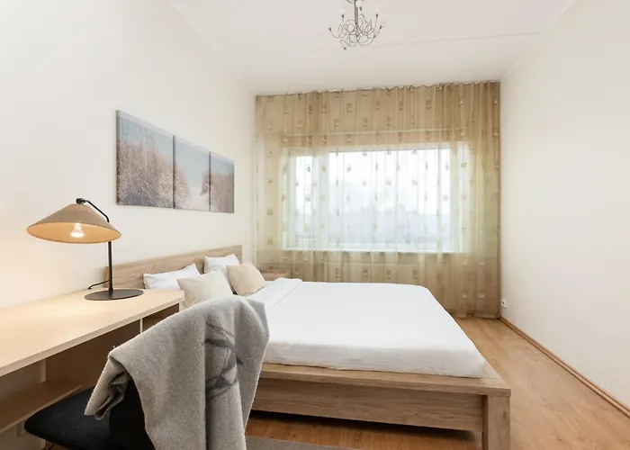 Cosy Next To Kadriorg Park Апартаменты